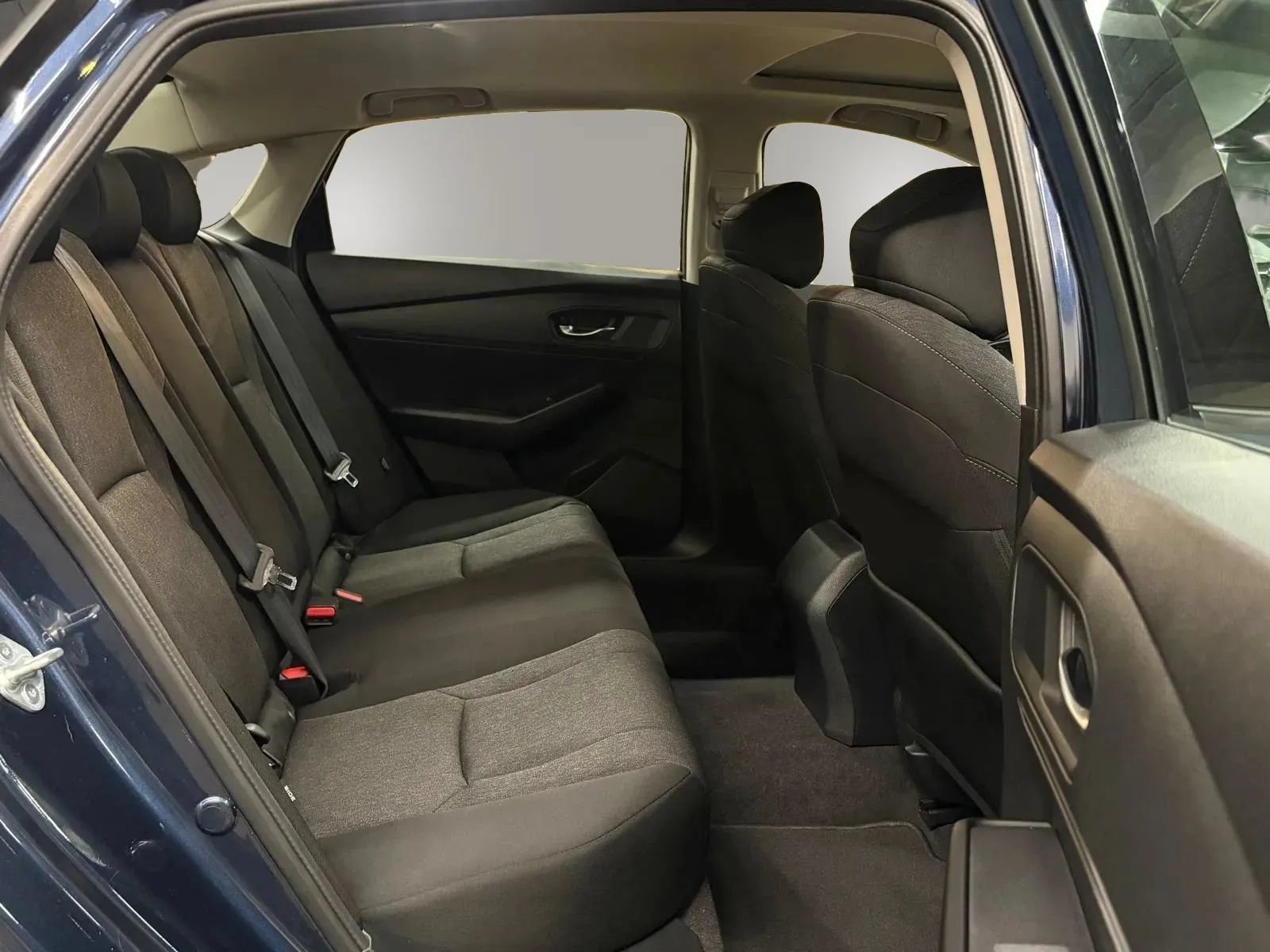 Used 2023 Honda Accord EX image 21