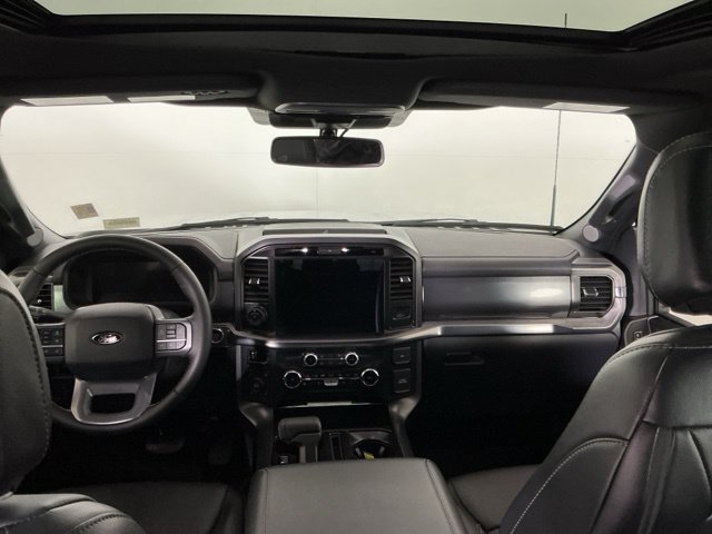 Used 2025 Ford F150 Lariat AWD/4WD image 26
