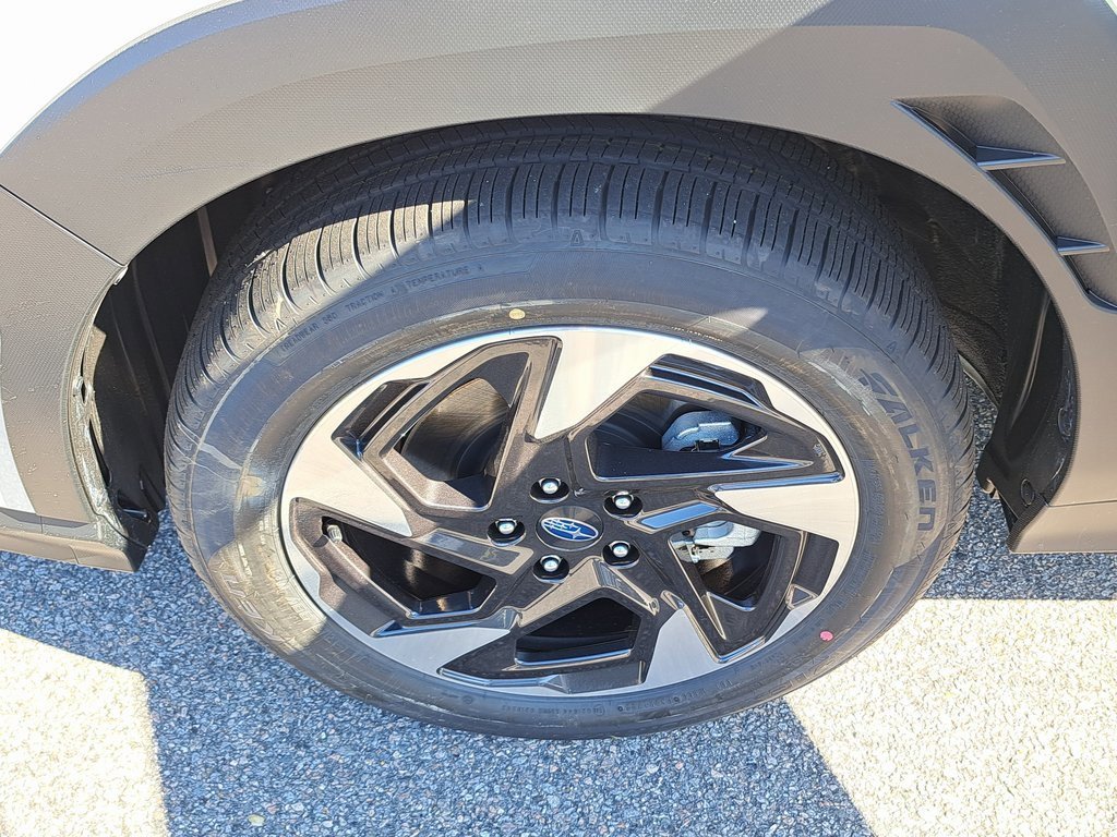 New 2025 Subaru Crosstrek 2.5i Limited image 16