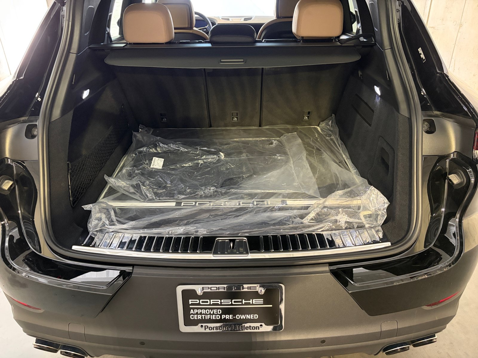 Certified 2026 Porsche Cayenne AWD/4WD image 29