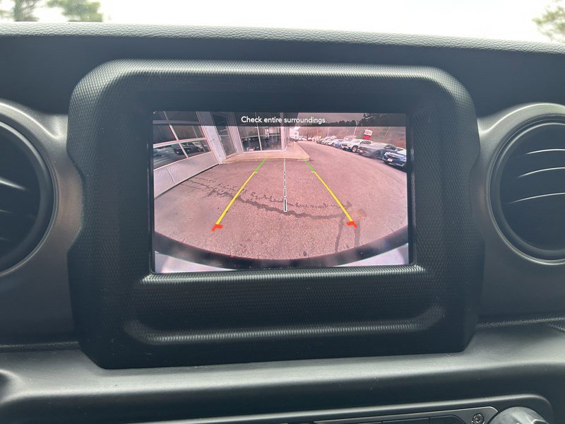 Used 2022 Jeep Wrangler Sport image 25