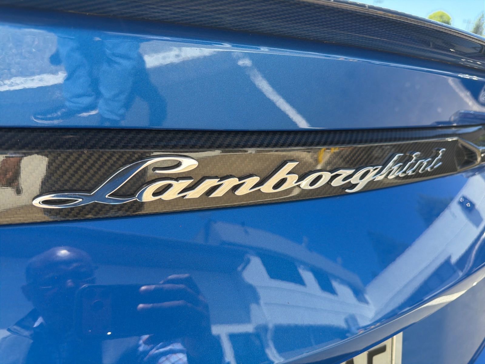 Used 2020 Lamborghini Urus AWD/4WD image 39