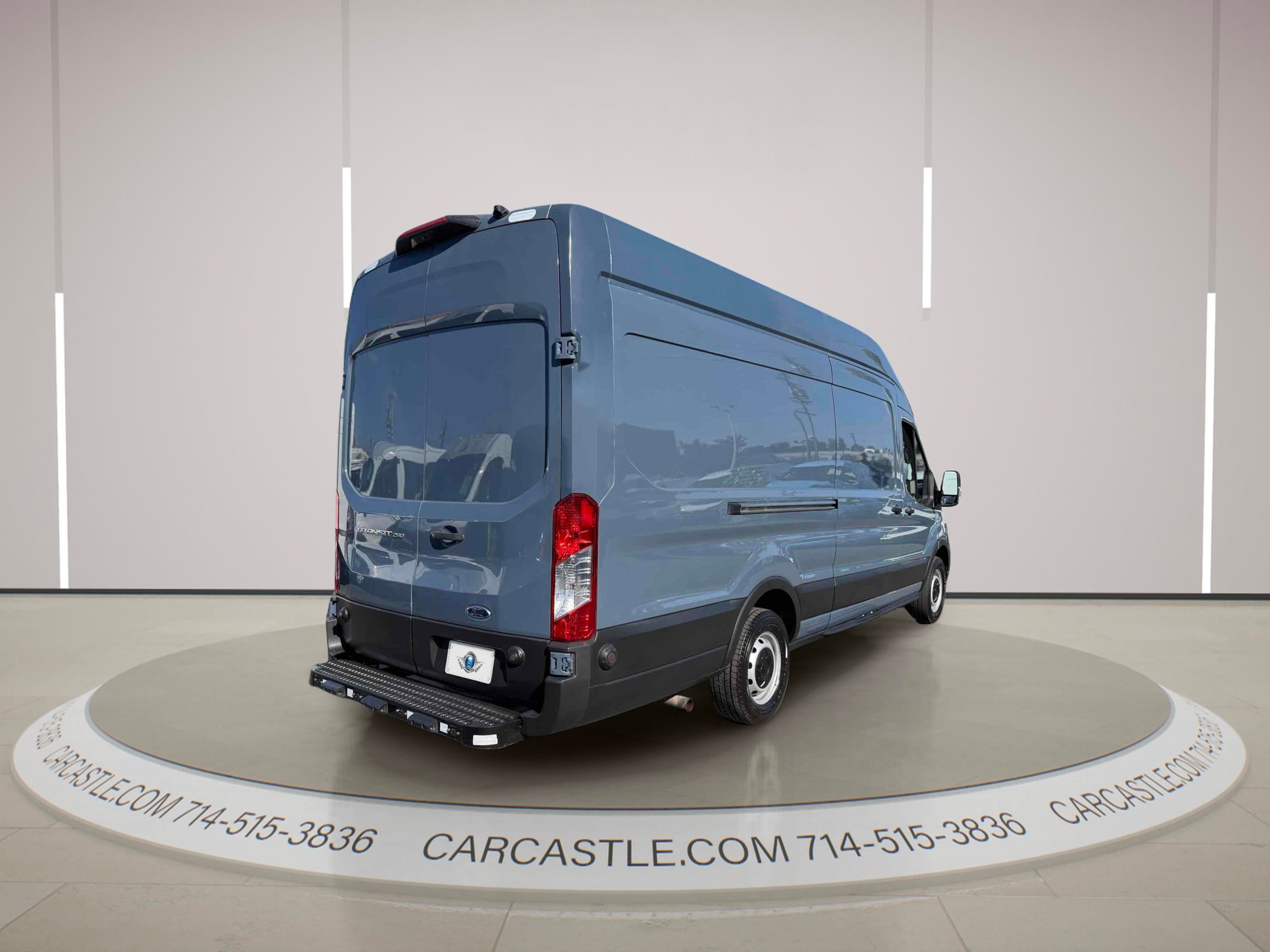 Used 2020 Ford Transit 250 148 High Roof Extended RWD image 5