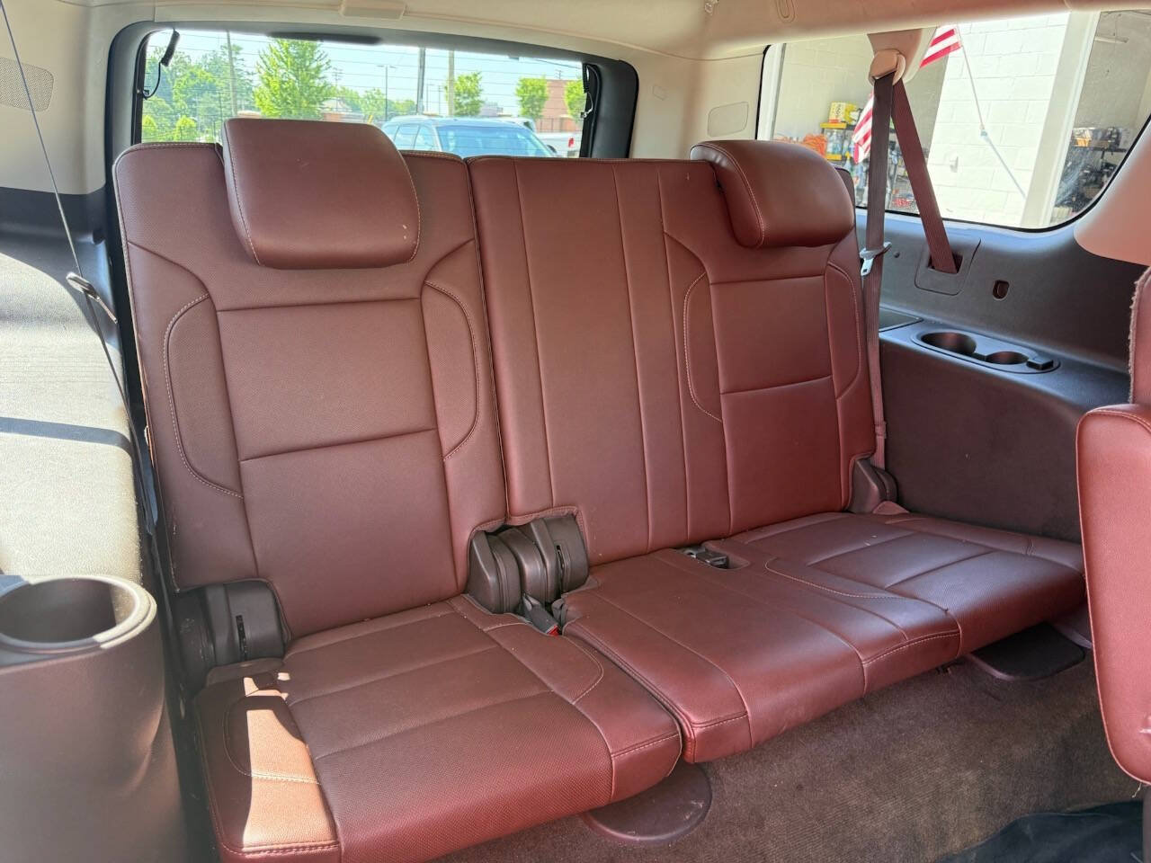Used 2017 Chevrolet Suburban Premier AWD/4WD image 16