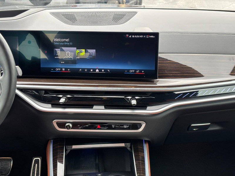 Used 2024 BMW X5 M60i image 13