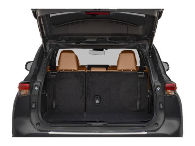 Used 2023 Toyota Highlander Platinum image 14