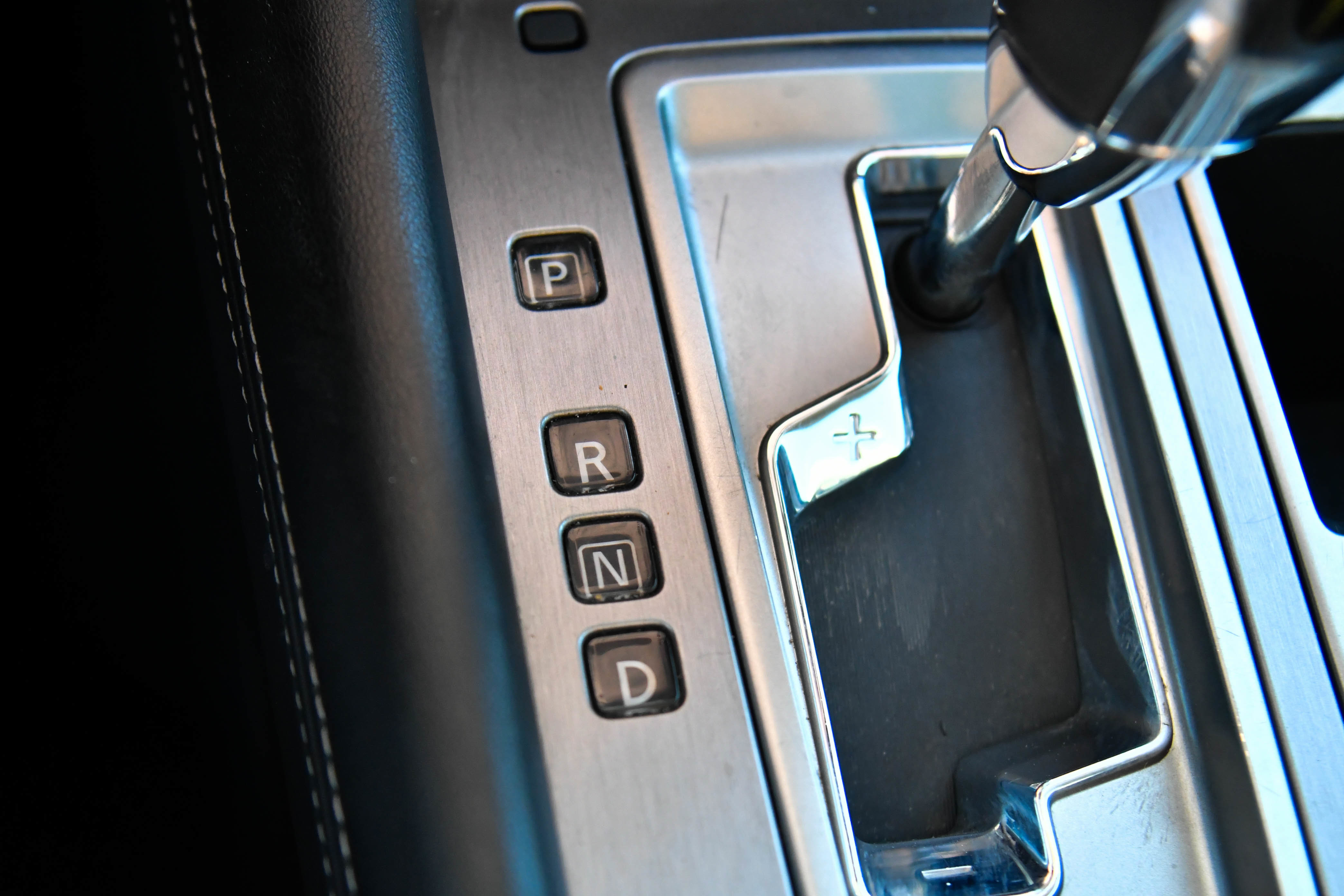 Used 2023 Nissan Murano SV image 24