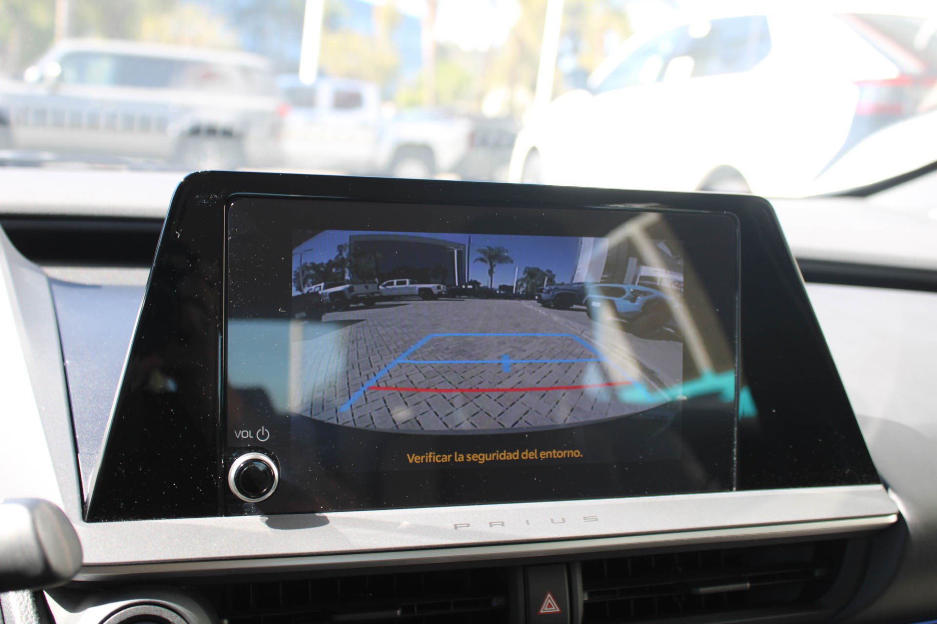 Certified 2024 Toyota Prius XLE FWD image 26