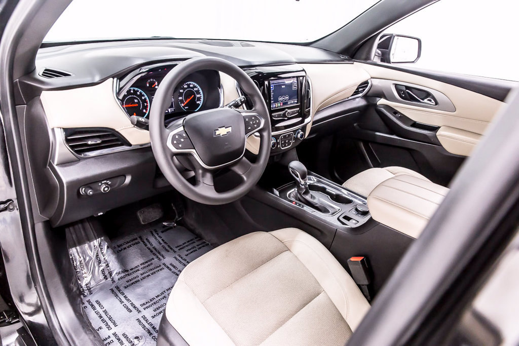 Used 2023 Chevrolet Traverse LS w/ LPO, Cargo Package FWD image 26
