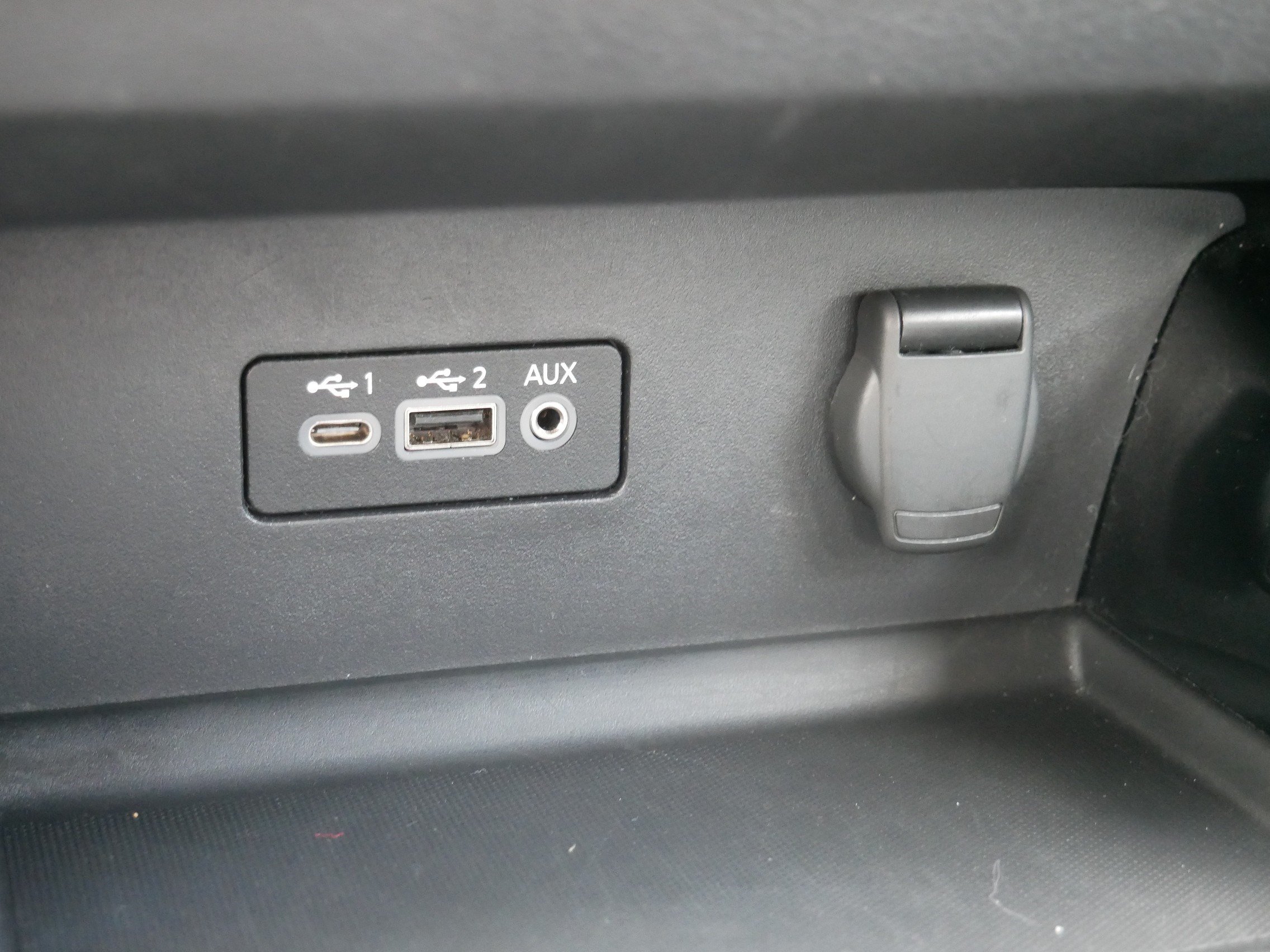 Used 2023 Nissan Altima 2.5 SV FWD image 23