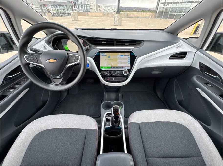 Used 2017 Chevrolet Bolt LT image 15