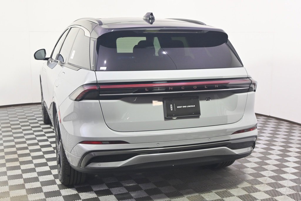 New 2026 Lincoln Nautilus Black Label image 4