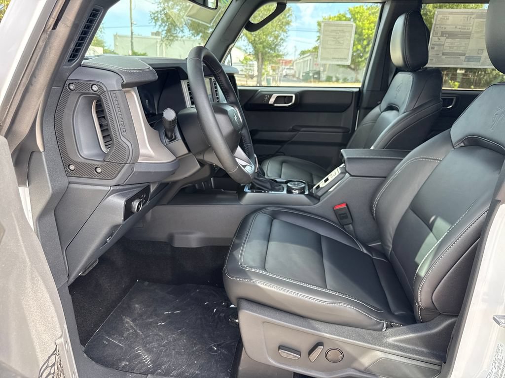New 2026 Ford Bronco Outer Banks w/ Sasquatch Package AWD/4WD image 21