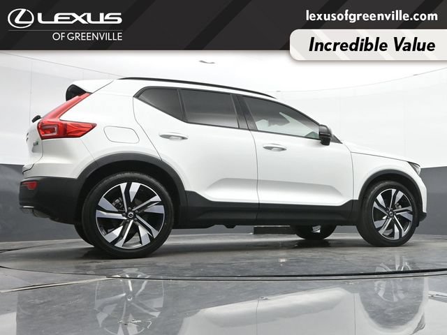 Used 2023 Volvo XC40 B5 Ultimate w/ Protection Package Premier AWD/4WD image 32
