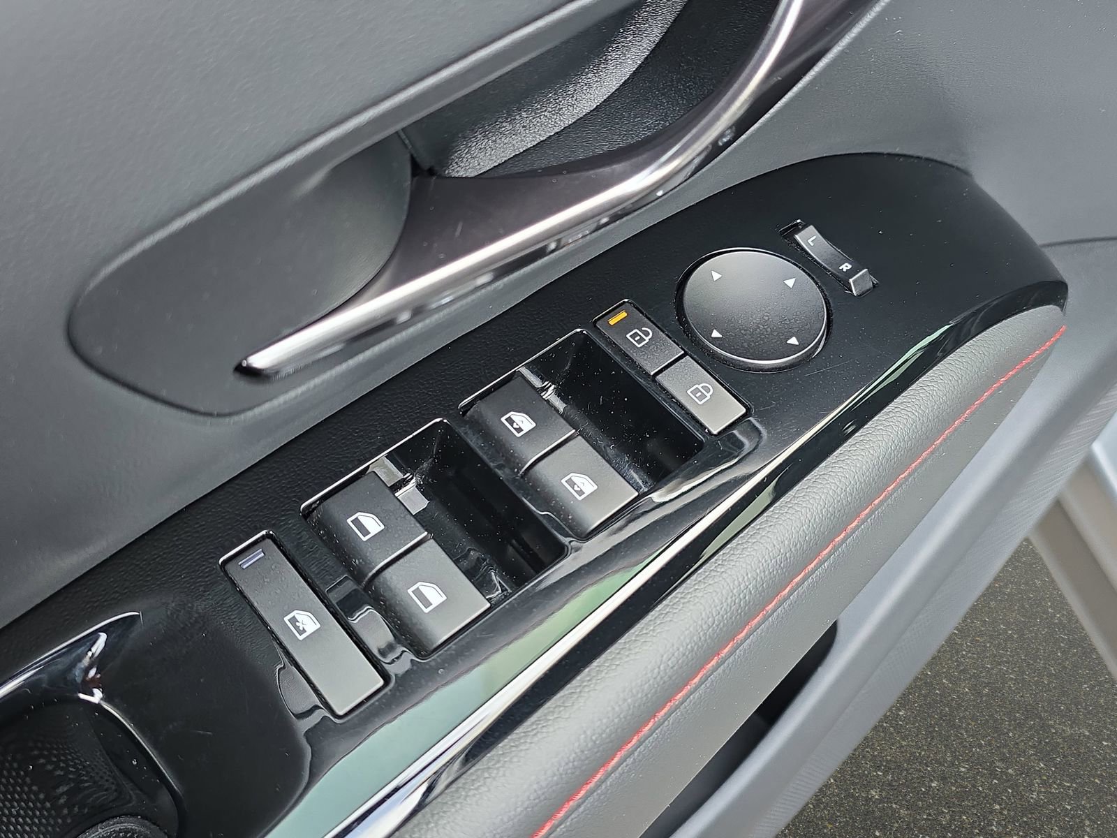 Used 2025 Hyundai Tucson N Line image 30