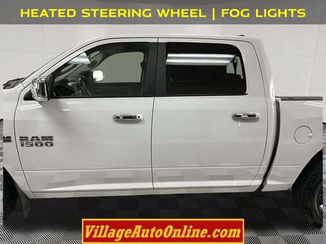 Used 2017 RAM 1500 Classic SLT w/ SLT Plus D￩cor Group image 8