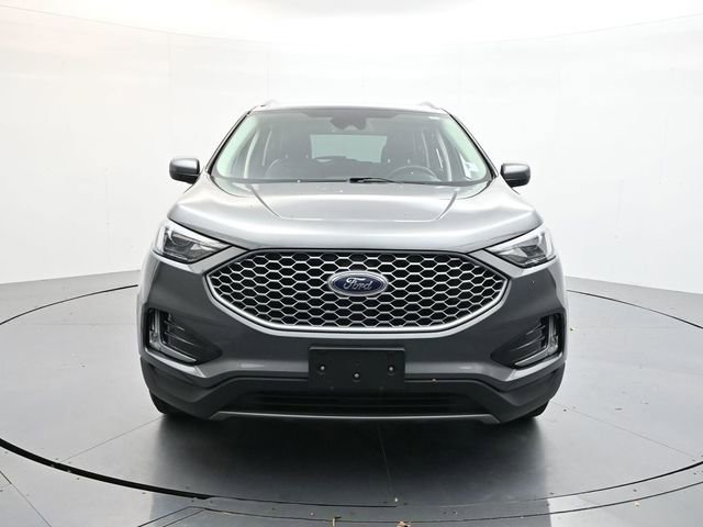 Used 2023 Ford Edge SEL w/ Convenience Package AWD/4WD image 4