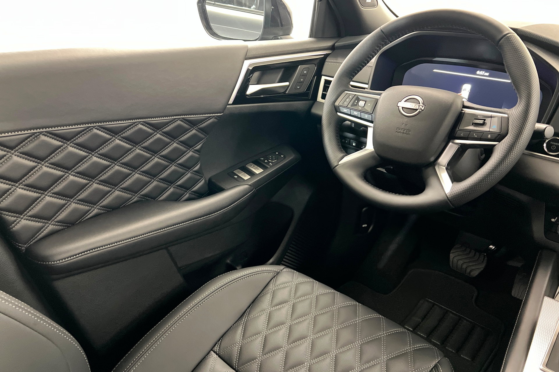 New 2026 Nissan Rogue Platinum AWD/4WD image 11