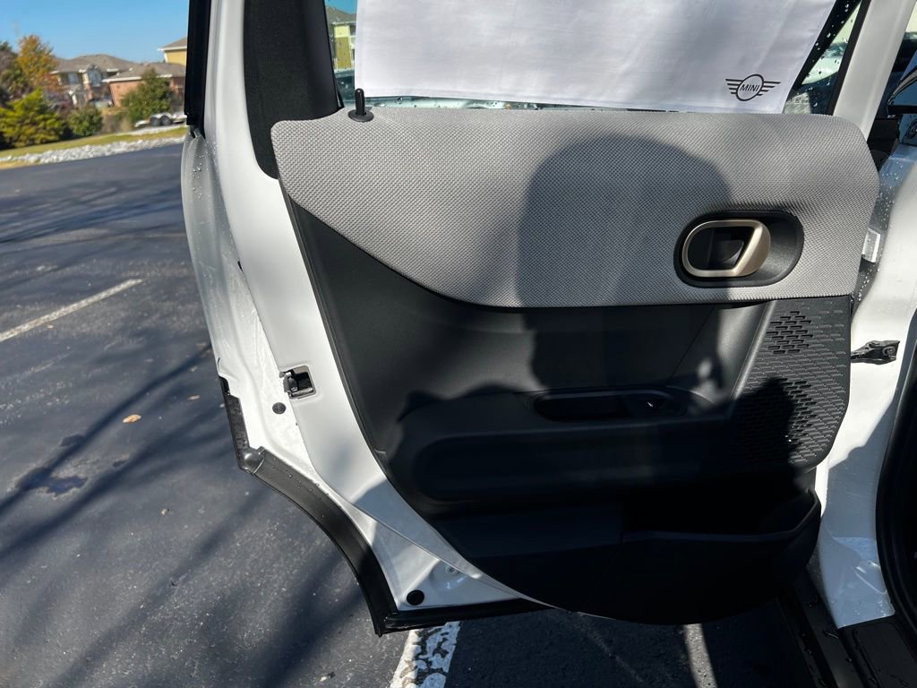 New 2025 MINI Cooper S image 12