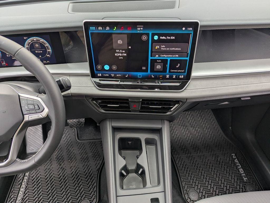 New 2026 Volkswagen Tiguan SE AWD/4WD image 17