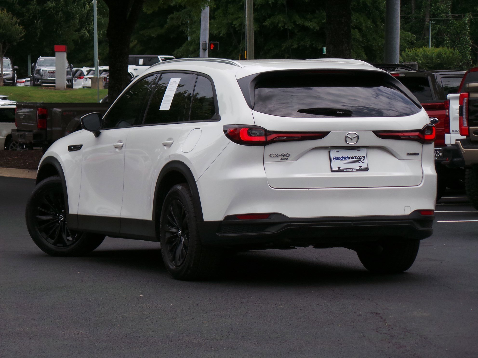 Certified 2024 MAZDA CX-90 Plug-In Hybrid w/ Preferred AWD/4WD image 3