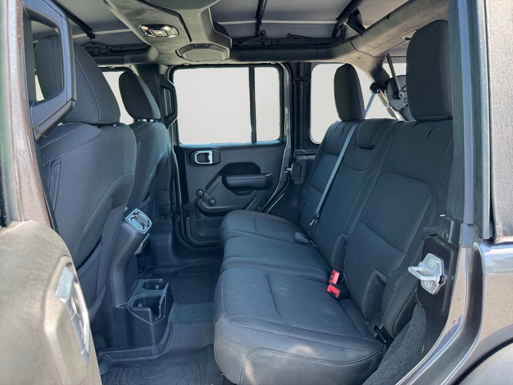 Used 2022 Jeep Wrangler Unlimited Sport AWD/4WD image 15