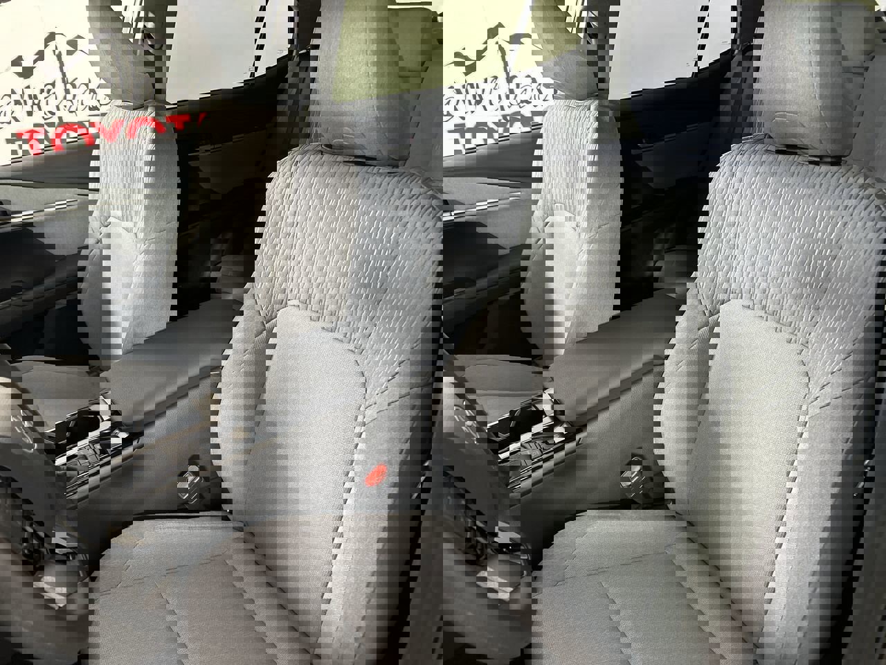 New 2026 Toyota Camry LE image 19