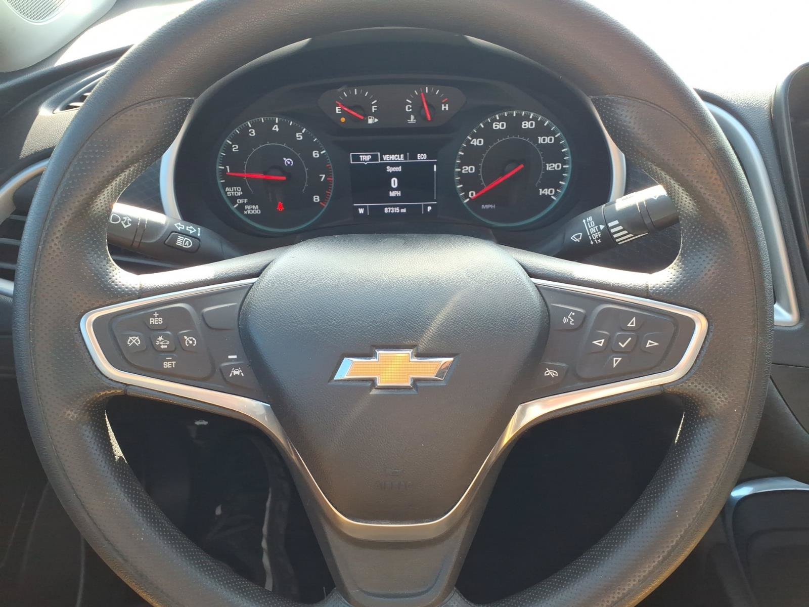 Used 2023 Chevrolet Malibu LT FWD image 13