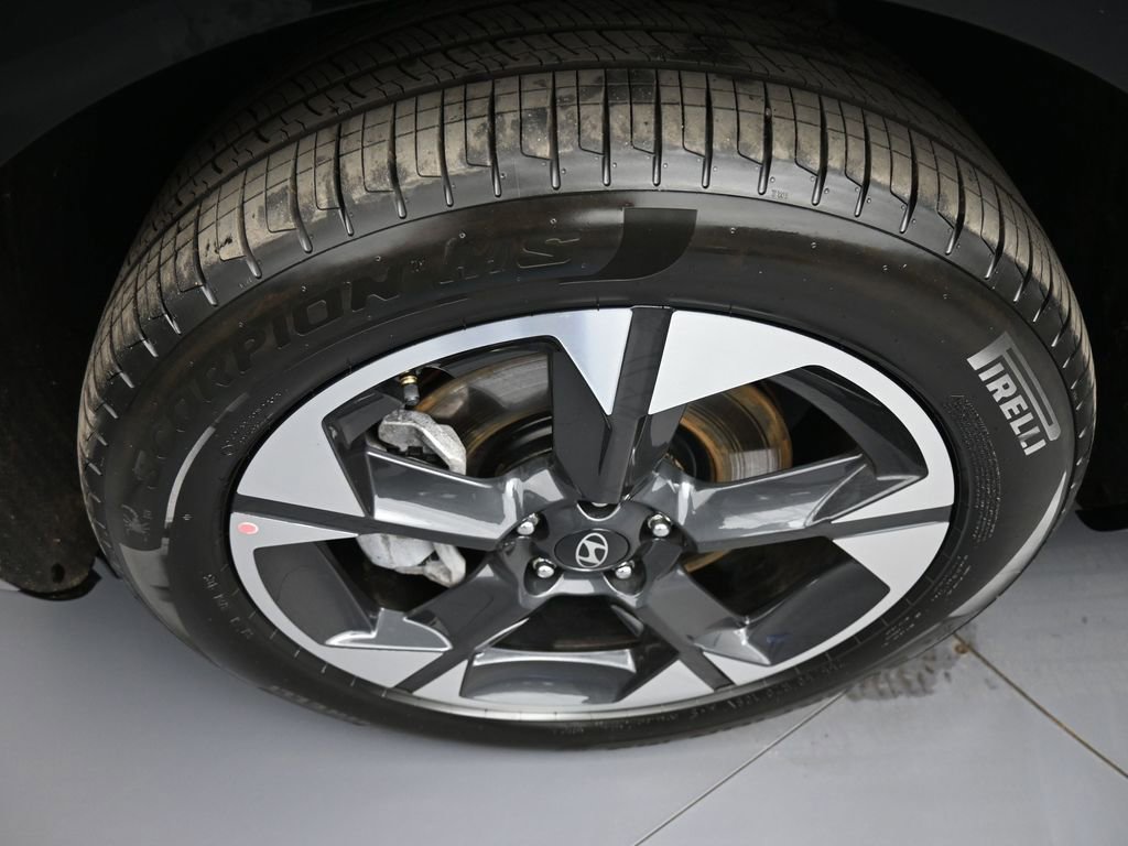 Used 2026 Hyundai Palisade Limited AWD/4WD image 14