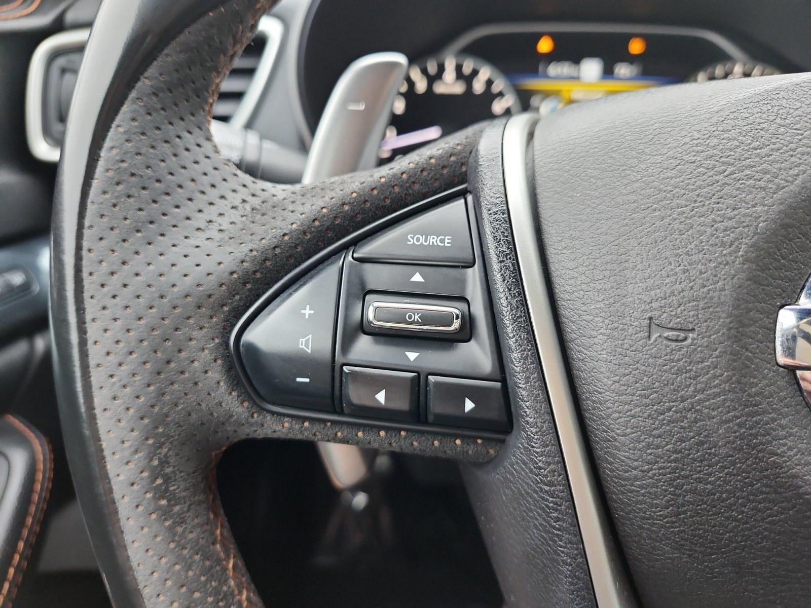 Used 2021 Nissan Maxima SR w/ Sport Mat Group FWD image 26