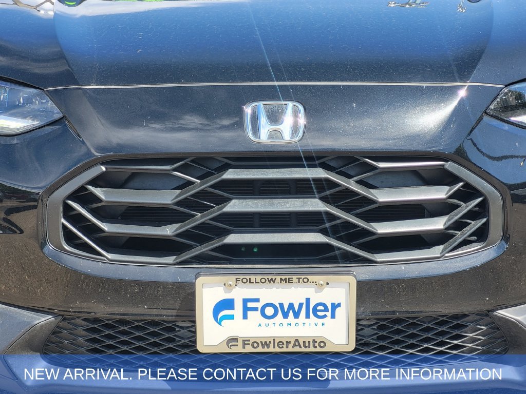 Used 2025 Honda HR-V Sport image 14
