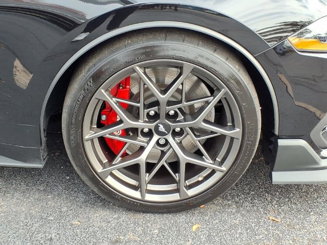 Used 2022 Ford Mustang Mach 1 w/ Mach 1 Handling Package RWD image 9