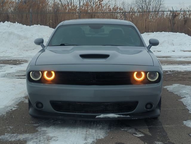 Used 2022 Dodge Challenger R/T w/ Plus Package image 8