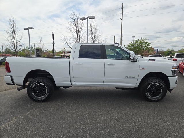 Used 2026 RAM 2500 Laramie AWD/4WD image 12