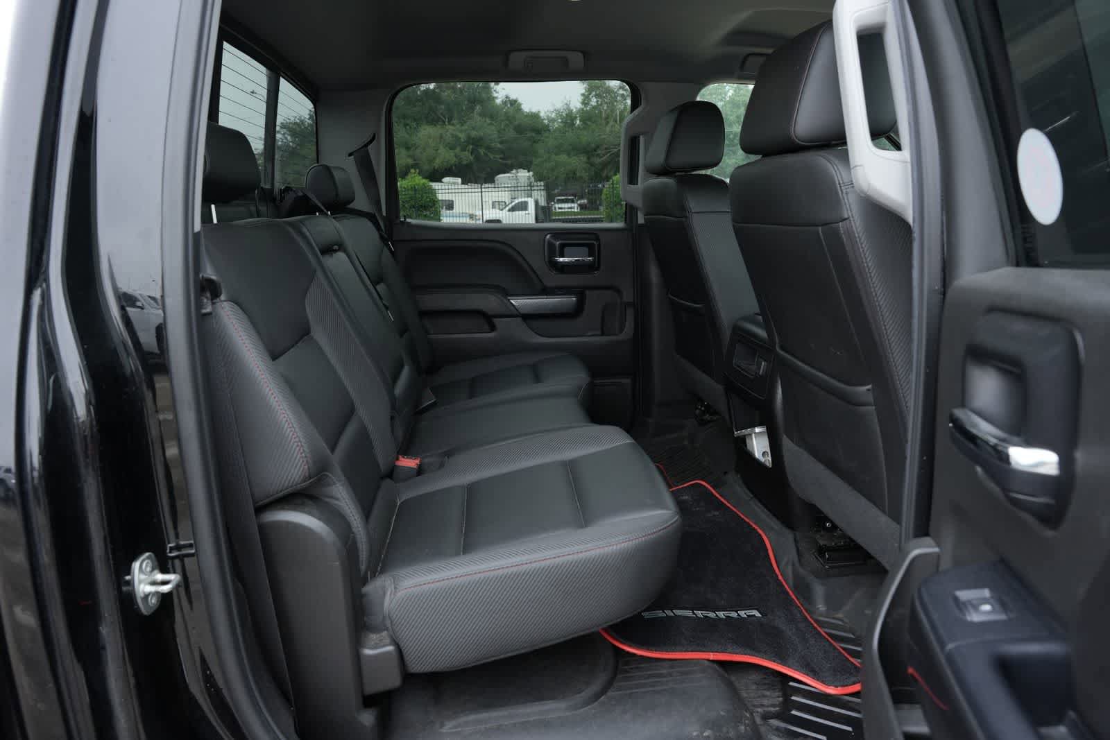 Used 2018 GMC Sierra 1500 SLT w/ All Terrain Package AWD/4WD image 20