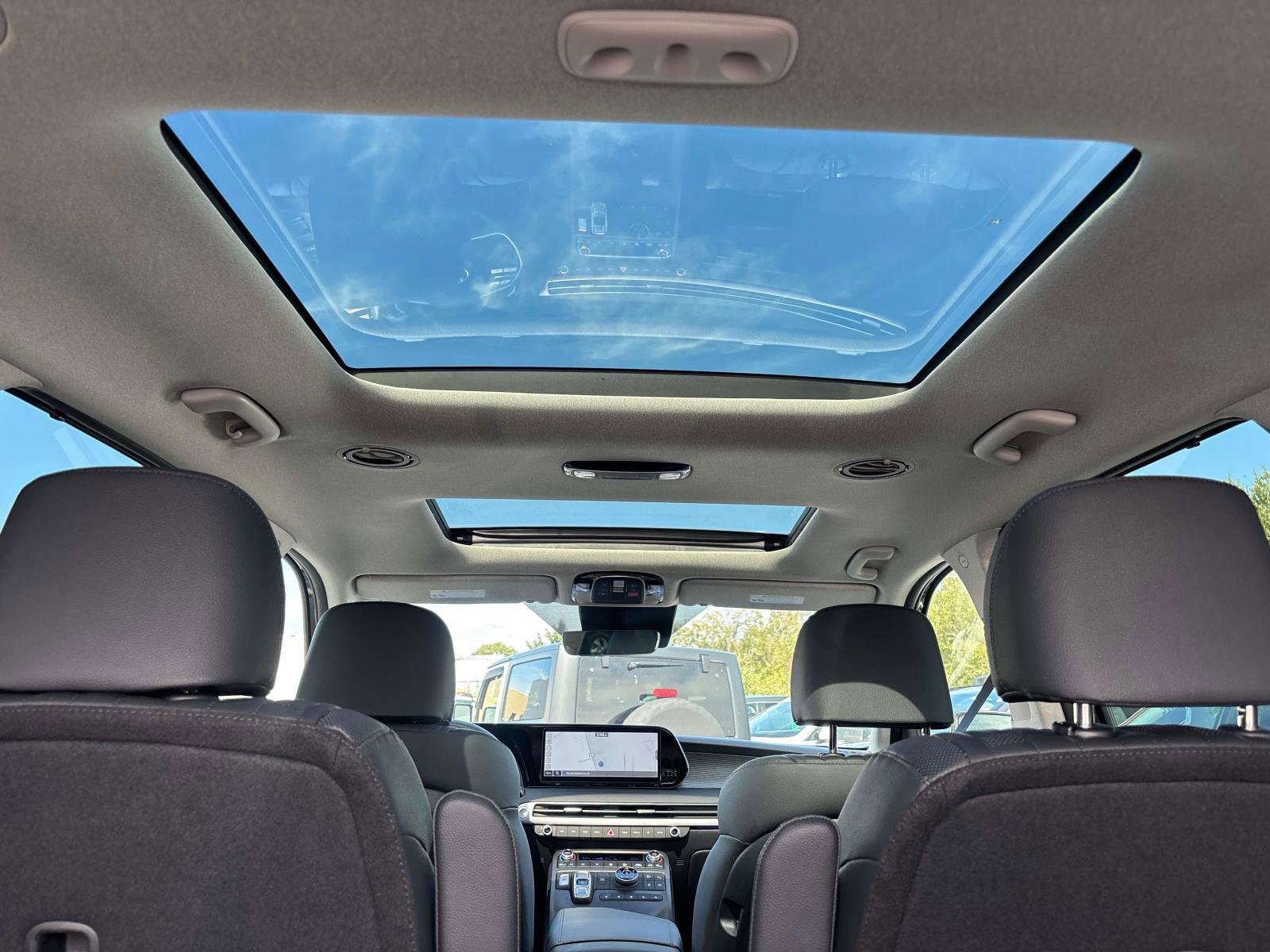 Used 2024 Hyundai Palisade Limited image 16