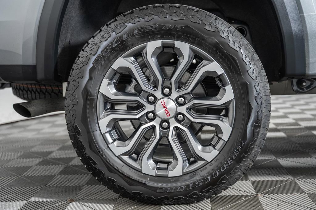 Used 2026 GMC Canyon Denali image 18