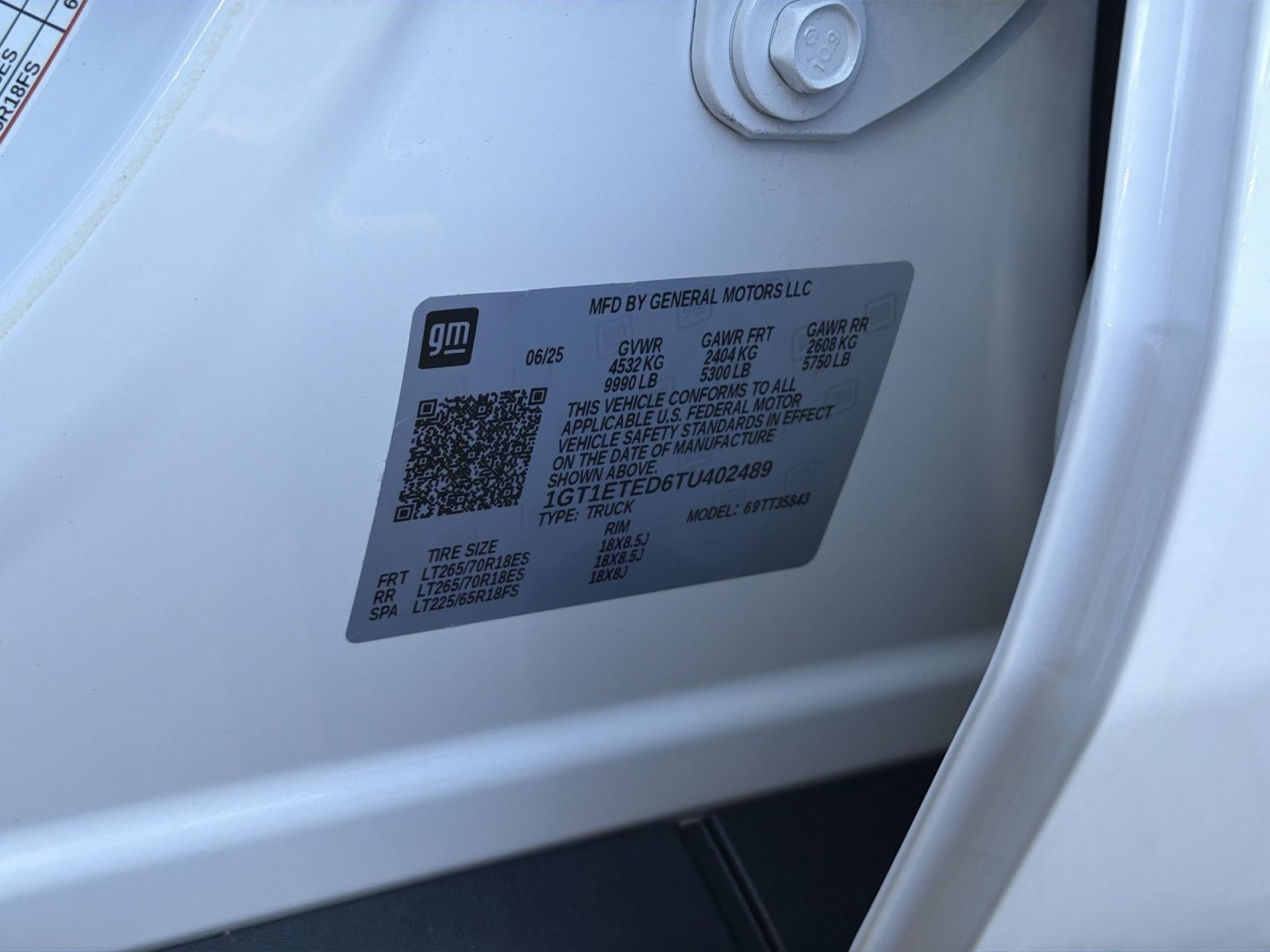 New 2026 GMC Sierra EV Elevation w/ Premium Package image 29