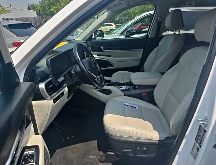 Used 2023 Kia Telluride S w/ S Sunroof Package AWD/4WD image 5
