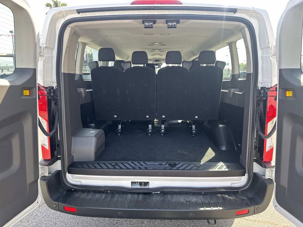 Certified 2023 Ford Transit 350 XLT image 8