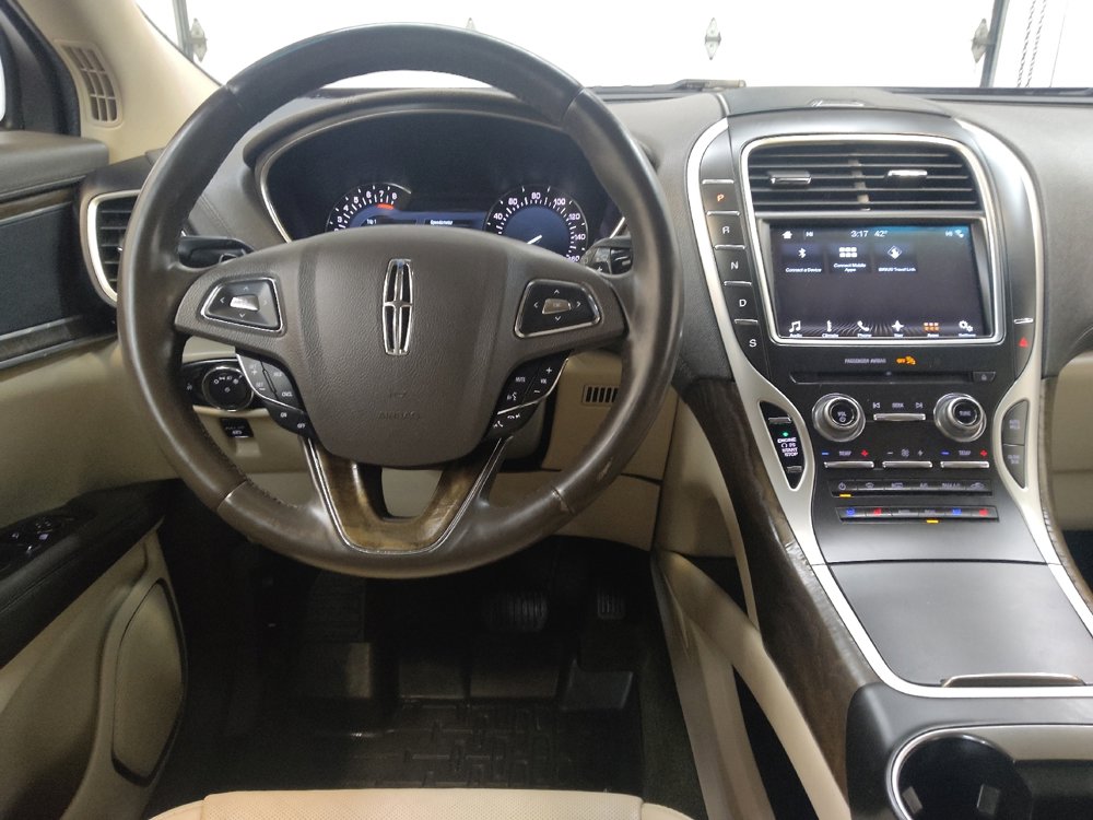 Used 2017 Lincoln MKX Reserve w/ Lincoln MKX Climate Package AWD/4WD image 22
