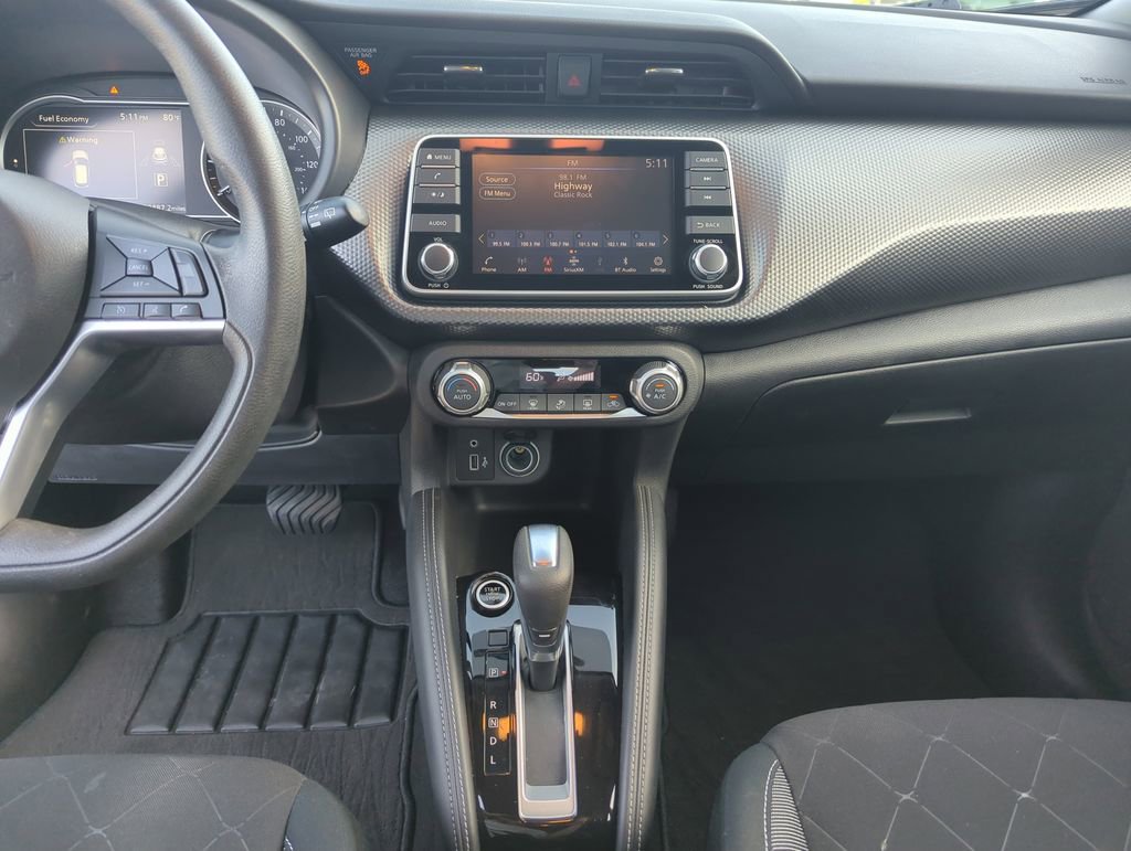 Used 2020 Nissan Kicks SV image 24