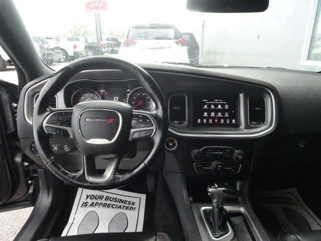 Used 2019 Dodge Charger SXT w/ Leather Interior Group image 15