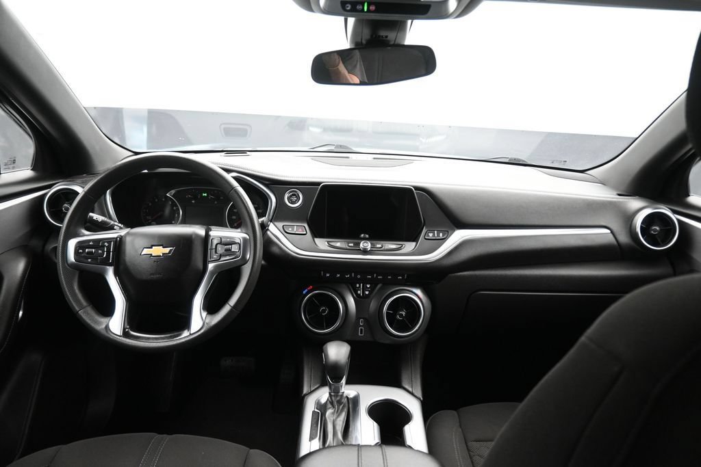 Used 2021 Chevrolet Blazer LT AWD/4WD image 37