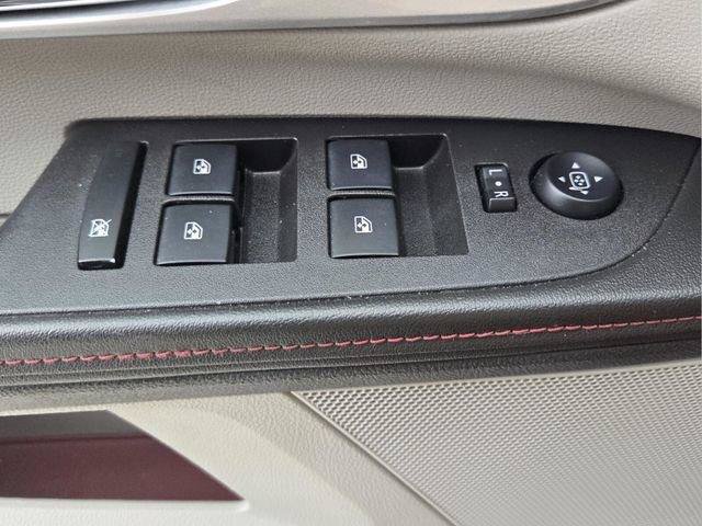 Used 2014 Chevrolet Equinox LTZ FWD image 22