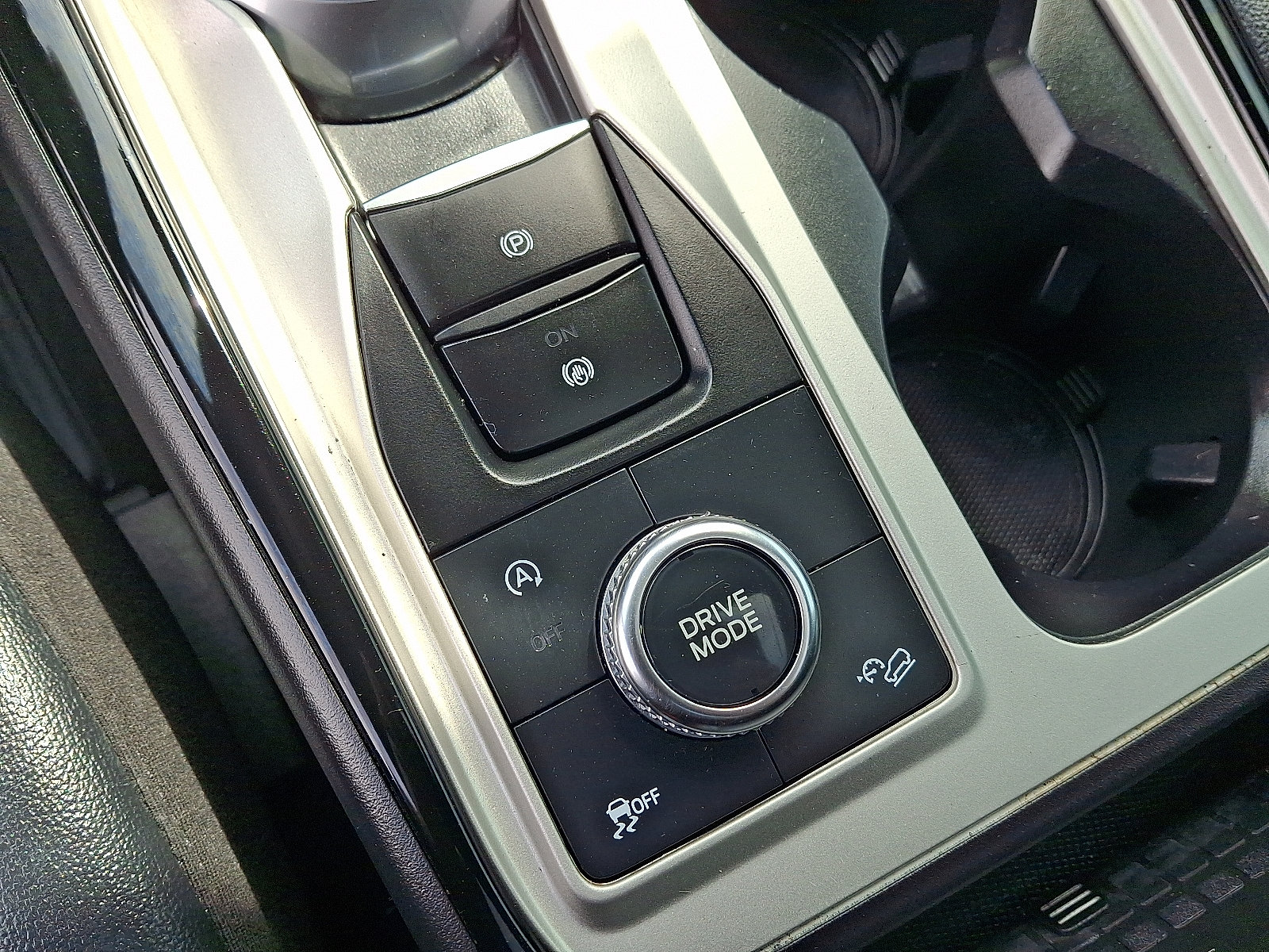Used 2023 Ford Explorer ST w/ Equipment Group 401A AWD/4WD image 26