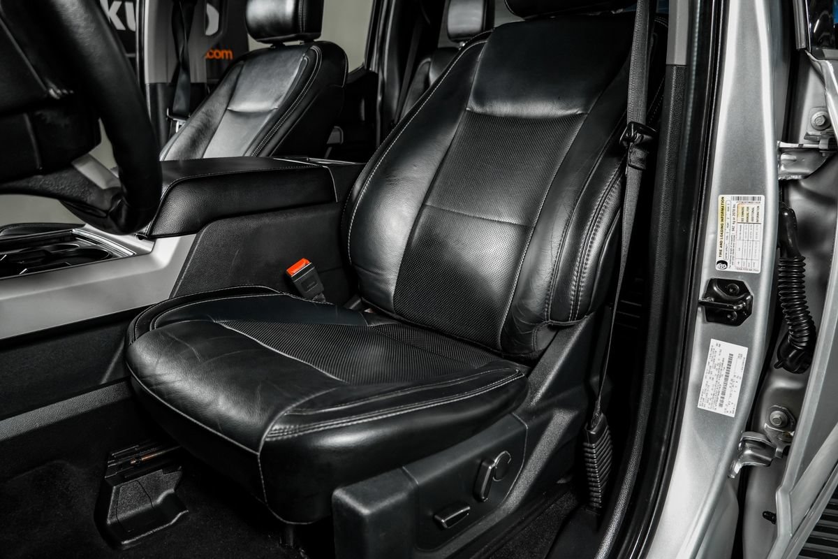 Used 2019 Ford F250 Lariat w/ Lariat Ultimate Package AWD/4WD image 31