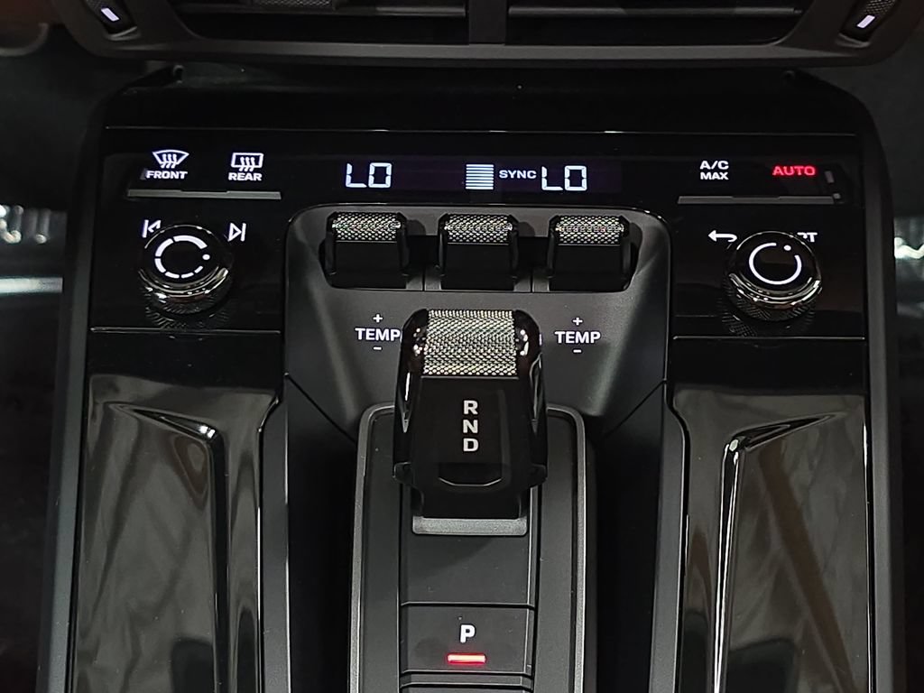 Certified 2026 Porsche 911 Carrera GTS RWD image 19