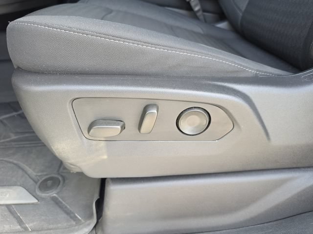 Used 2024 Chevrolet Silverado 1500 LT w/ Convenience Package II RWD image 24