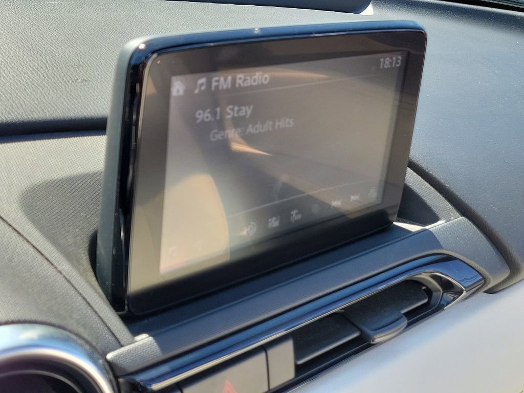 Used 2021 MAZDA MX-5 Miata RF Grand Touring image 25